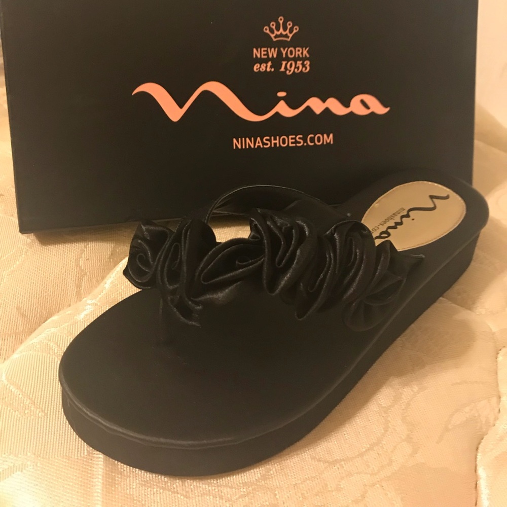 Nina wedge sandal